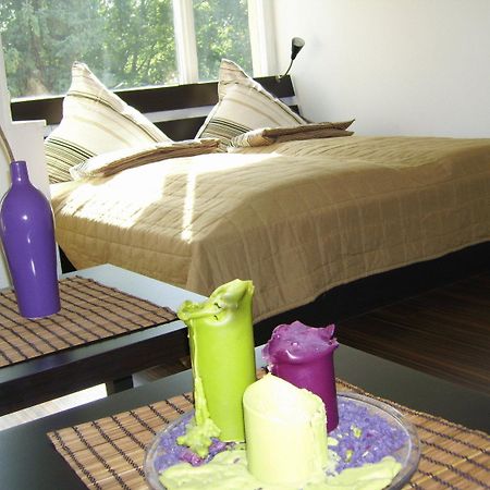Nikol Apartments Berlin Room photo